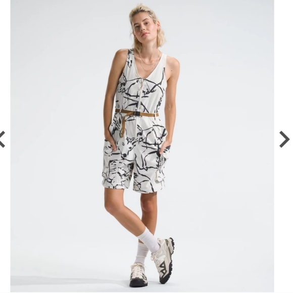 Labels Consign-The North Face Class V Romper NEW - Picture 7 of 10